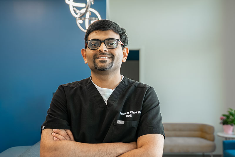 Dr. Aakar Chokshi BDS, DDS