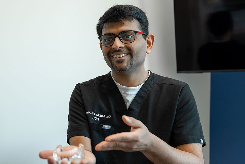 dr showing arch